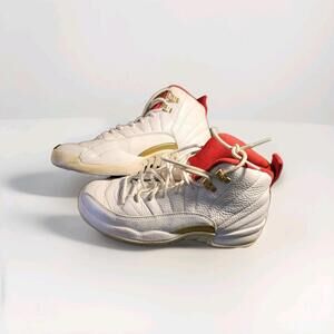 AIR JORDAN RETRO 12 SIZE 6.5 Youth US White Red Gold Embroidered 153265-107